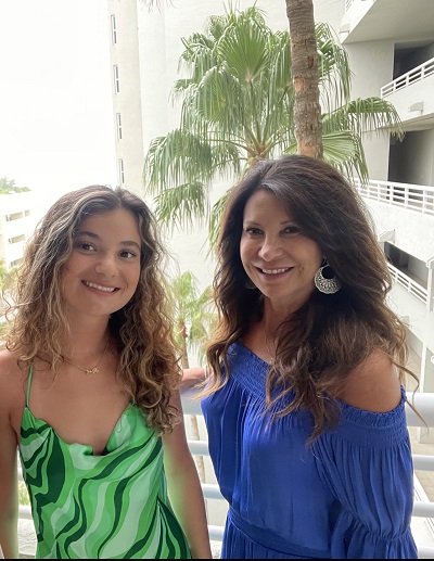 SandyAndChloe